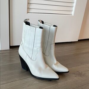 White Western-Style Leather Ankle Boots for Women